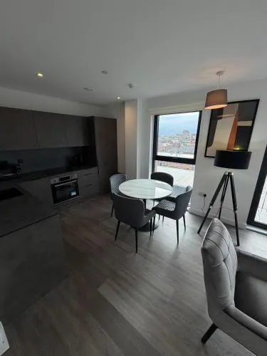 Berkeley Square Apartments by StaySavvy Accommodation photo 18