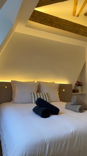 Eiffel Tower fully renovated 2026 apt with AC