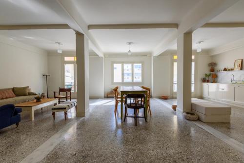 Mosaikon Guesthouses #Sokratous Str