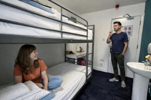Twin Room with Private Bathroom
