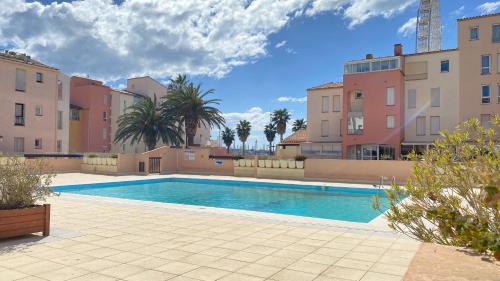 Studio Centre-Port Piscine & Climatisation