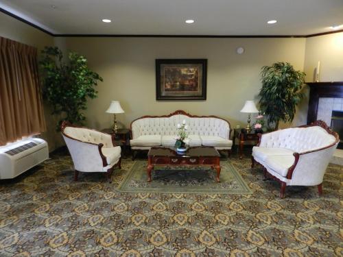 Fotografie z fotogalerie ubytování Luxury Inn & Suites Troy v destinaci Troy