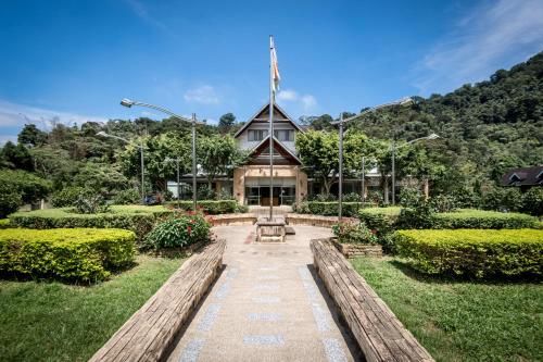 Crystal Resort – Photos 2