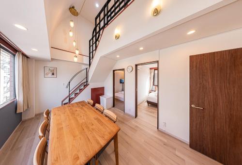 Ueno-Asakusa Area Family APT, 7-min Walk to Metro