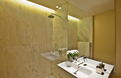 Bilik mandi di Lisbon Five Stars Apartments 8 Building