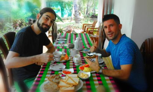 Mad i den private indkvartering eller i nærheden