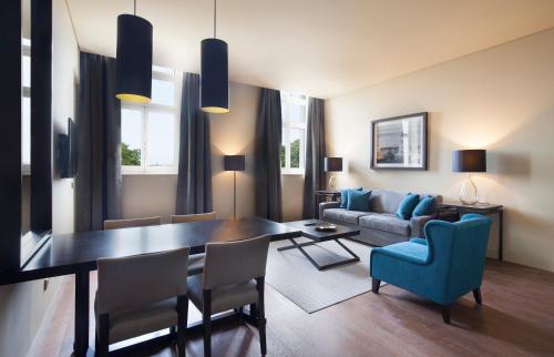 Ruang duduk di Lisbon Five Stars Apartments 8 Building