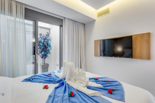 Gallery image of Angels Suites in Platanias