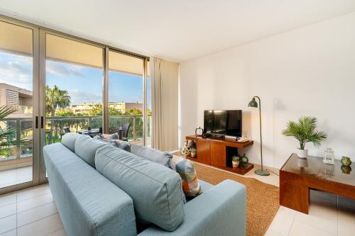 Salgados Apartment with Pool