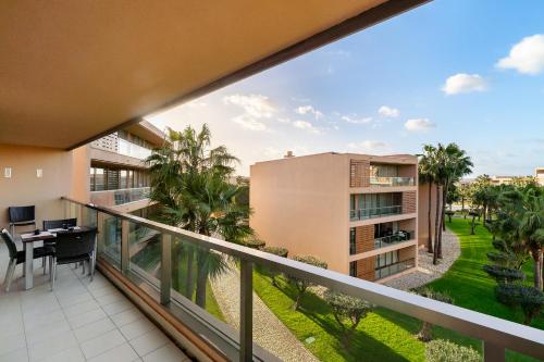 Salgados Apartment with Pool
