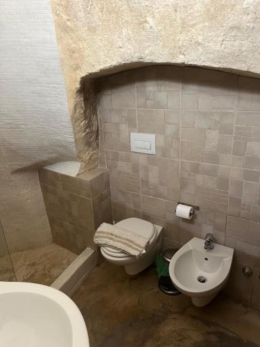 Foto La Grotta Suite Matera 6