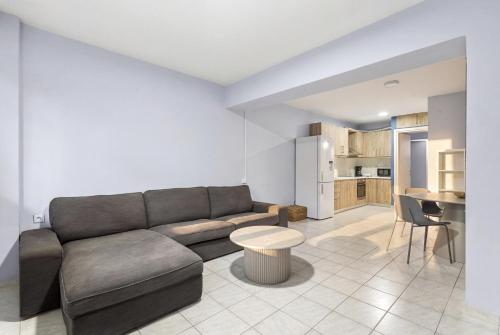 Paloma - Deluxe Apartment with Yard
