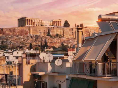 Acropolis Above the Rooftops The Panorama Suite