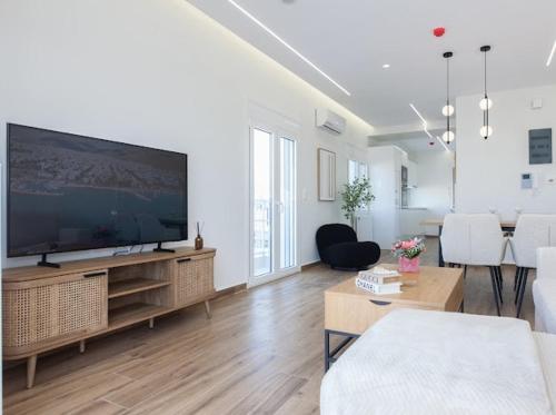 Penthouse in the Heart of Glyfada