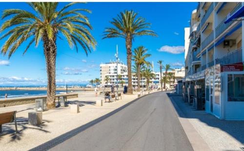 Studio climatisé à 50 m de la plage