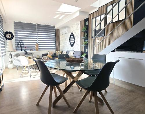 Superbe appartement avec solarium et piscine communautaire