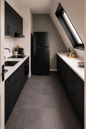 Champs-Elysees Prestige 4 Bedrooms 12 Guests