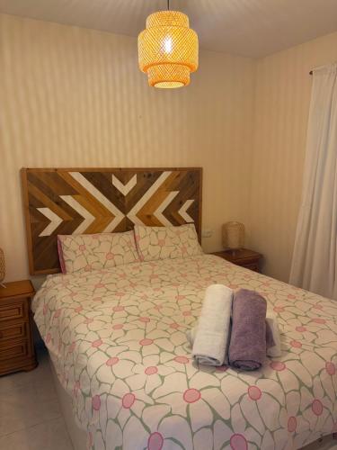 Apartamento en Mijas con Terraza, capacidad para 5 personas con piscina de temporada hasta 31 de agosto
