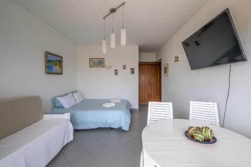 Alvor Sea Front Studio - Walk to Bech - Self Check in