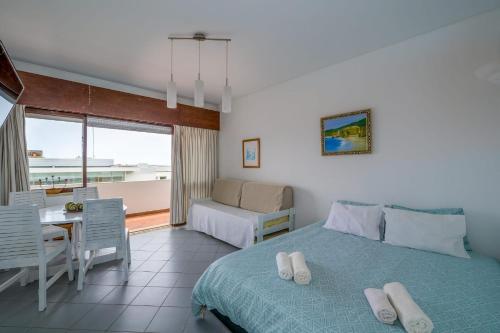 Alvor Sea Front Studio - Walk to Bech - Self Check in