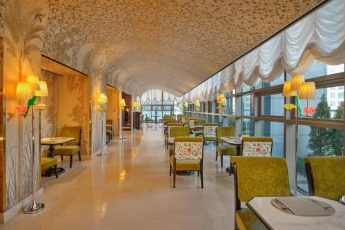 L'Escape, a Luxury Collection Hotel, Seoul Myeongdong — Breakfast