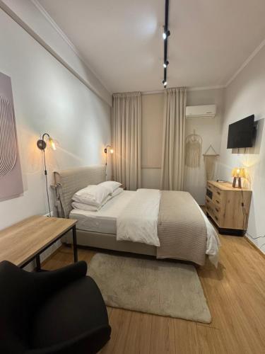 Nafsika Luxe edition Oreon Suites