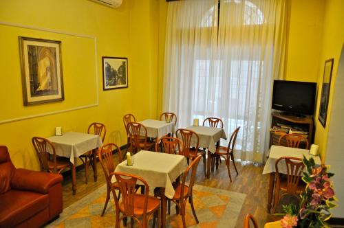 מסעדה או מקום אחר לאכול בו ב-Hotel Vecchia Milano