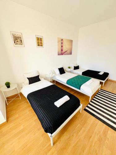 Lisbon 87 City Center Flat Ideal for Groups and Families