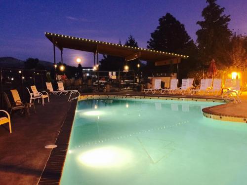 Gallery image of Mountain View Lodge in Chelan