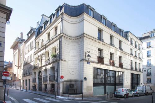 Sweet Home Paris Apartment