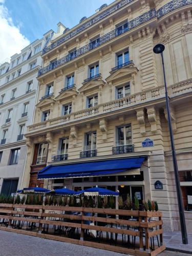 Studio de charme Paris Champs Elysees