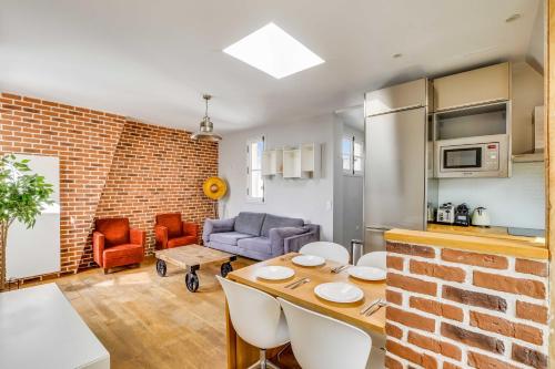 Spacious Apartment a c 1CH 2P - Paris 10th