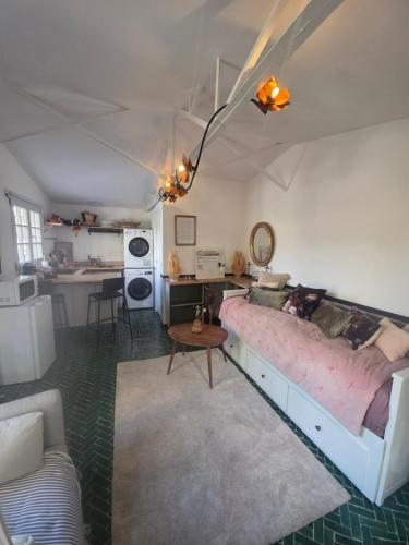 Maisonnette de charme indépendante dans propriété privé & jardin à Cimiez