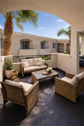 Luxury Coastal 1 & 2 Bedroom Retreat Near Venice with Pool & Cinema Room photo 9