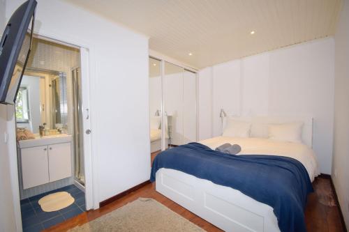 Seaside Family Townhouse - 100m from the sea!