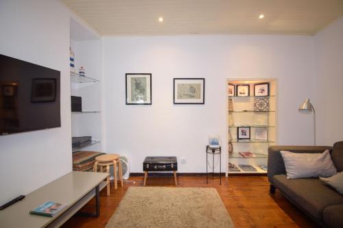 Seaside Family Townhouse - 100m from the sea!