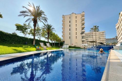 Mediterranean Way - Cannes