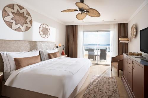 Rixos Premium Bodrum — Sea view