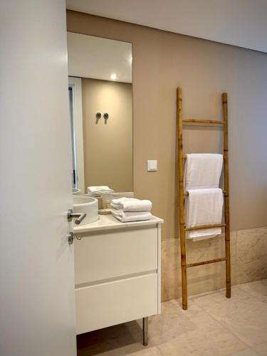 Aqueduct Apartment VL