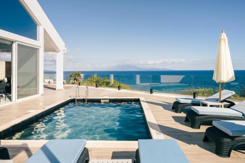 Meltemi Villa Private Luxury Retreat with Pool & Jacuzzi in Zakynthos by Villa Mana Gers
