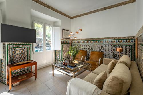 San Pablo Suites