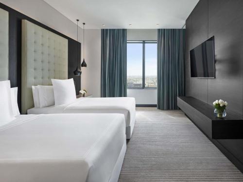 Fairmont Riyadh — Bedroom