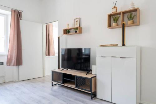 Studio Apartment Schoenbrunn