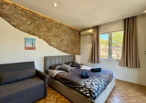 Foto Mirea Harmony - Apartment in the Heart of Tirana 6