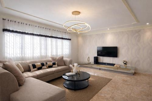 casa Martinez refugio sereno