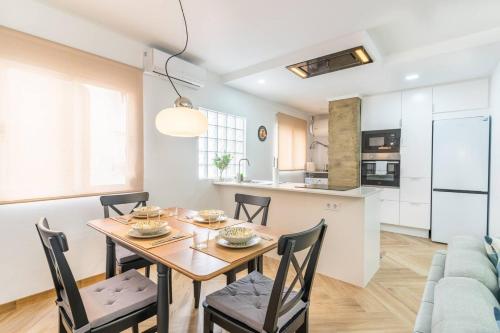Granada Flat by Invalencia