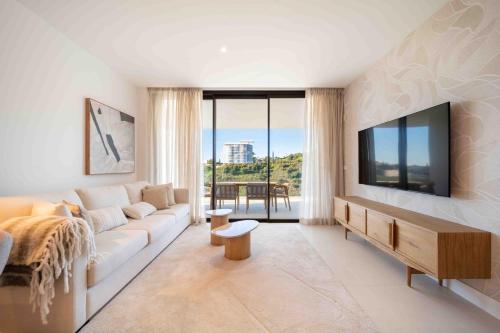 Infinity View - Seaview Terrace and Pool, Las Lomas, Fuengirola
