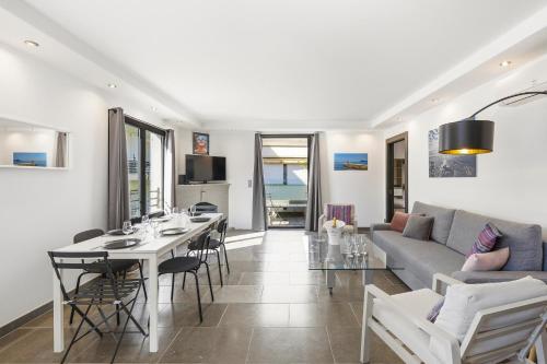 PalmbeeCannes 70m2, 2 chambres pour 1 à 6 Personnes avec bébé avec Terrasses a 200m des Plages, Palmbee Cannes