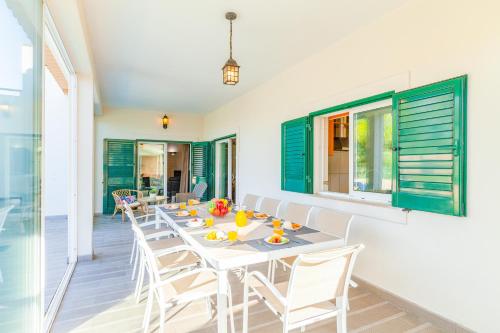 Villa Prime - com Piscina Aquecível e BBQ em Albufeira