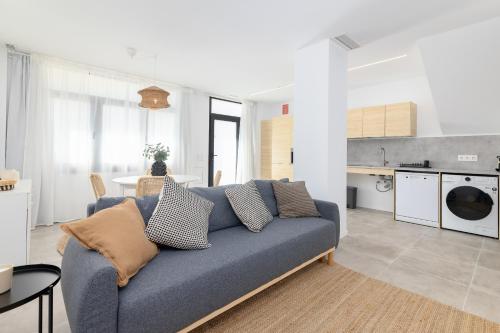 ApartUP Cabanyal Station A